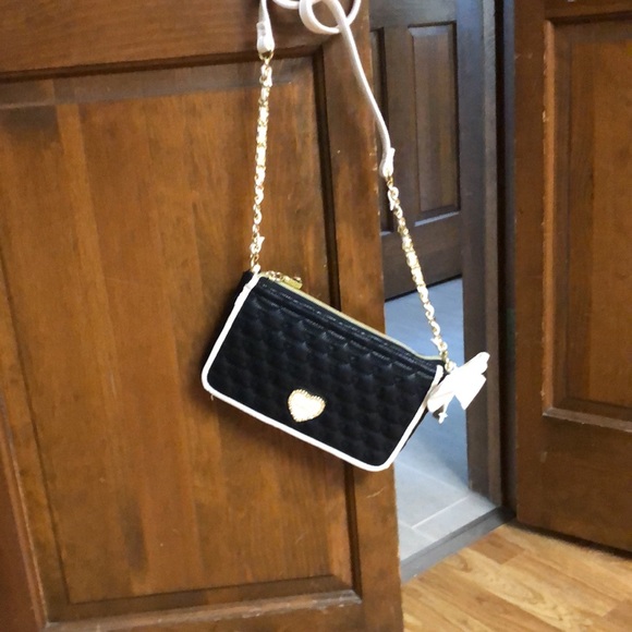 Purse - Picture 3 of 3